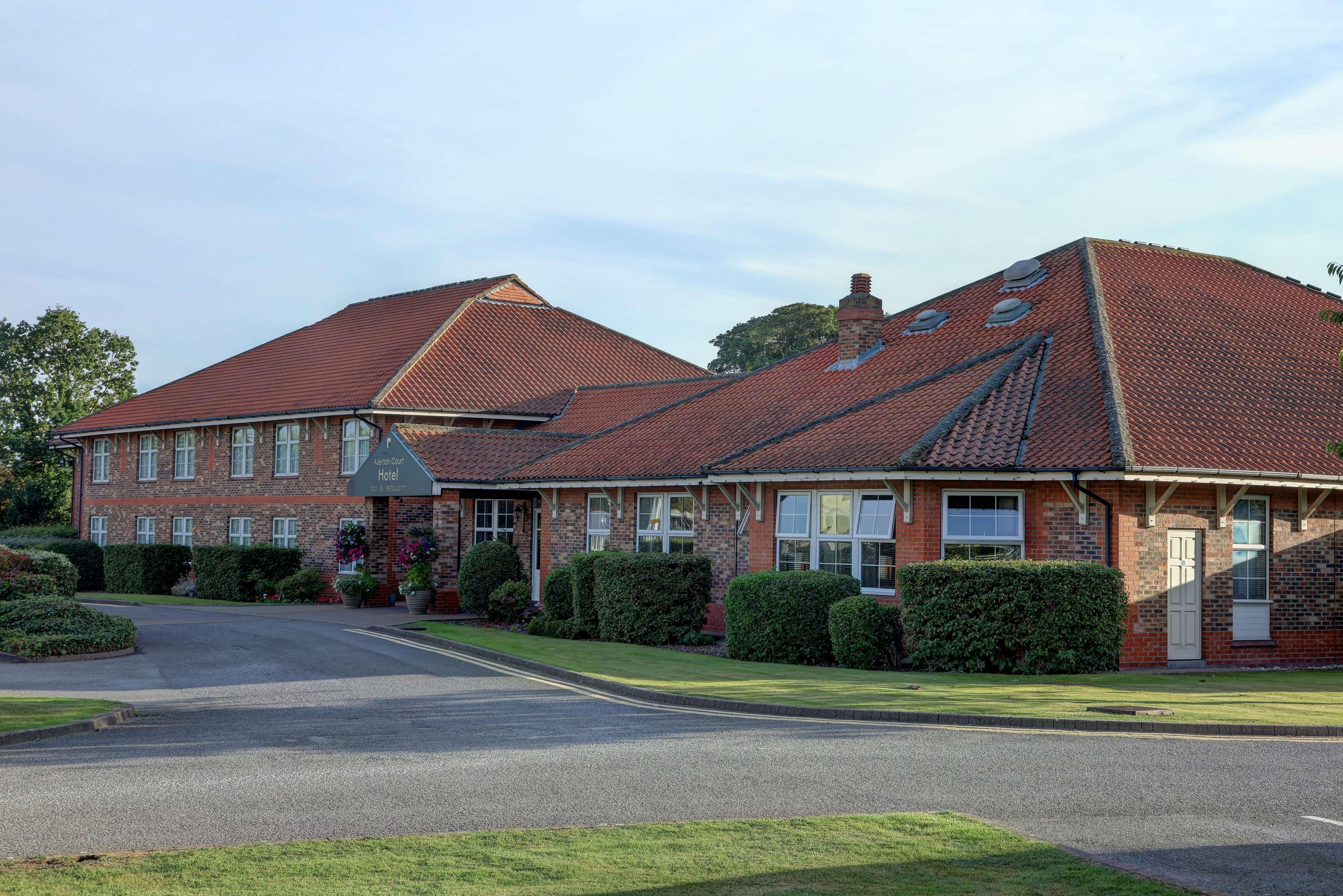 Allerton Court Hotel Northallerton Exterior foto